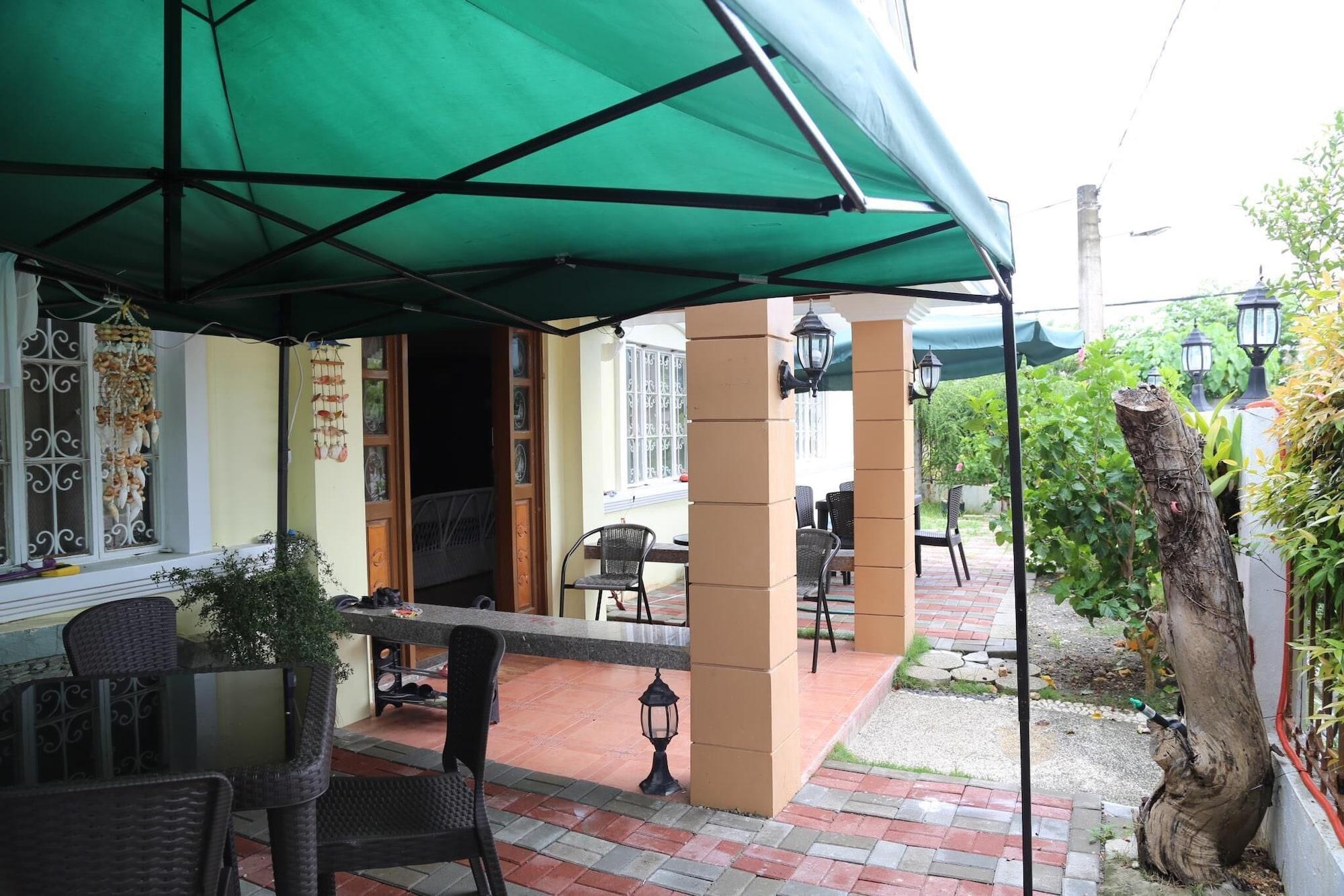 Dee Guesthouse White Sands Île de Mactan Extérieur photo