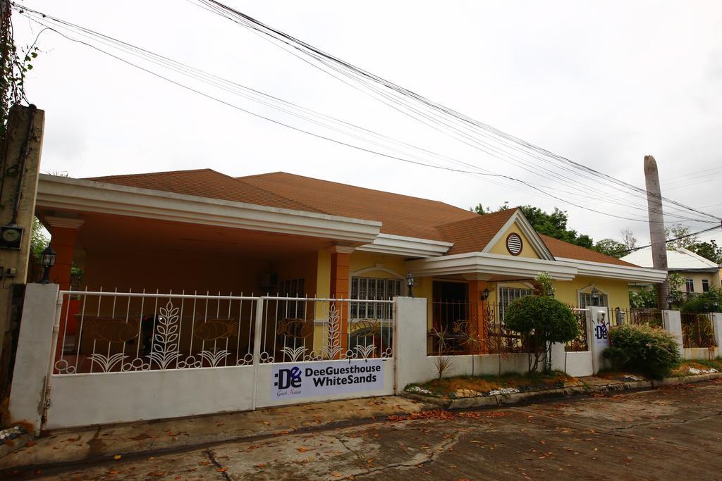 Dee Guesthouse White Sands Île de Mactan Extérieur photo